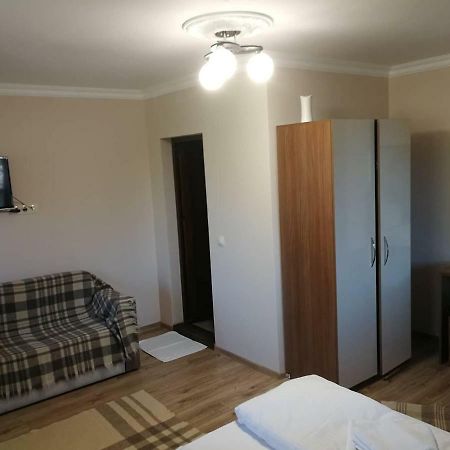 Слънчевата Къща Hotel โกวาเชวิตซา ภายนอก รูปภาพ