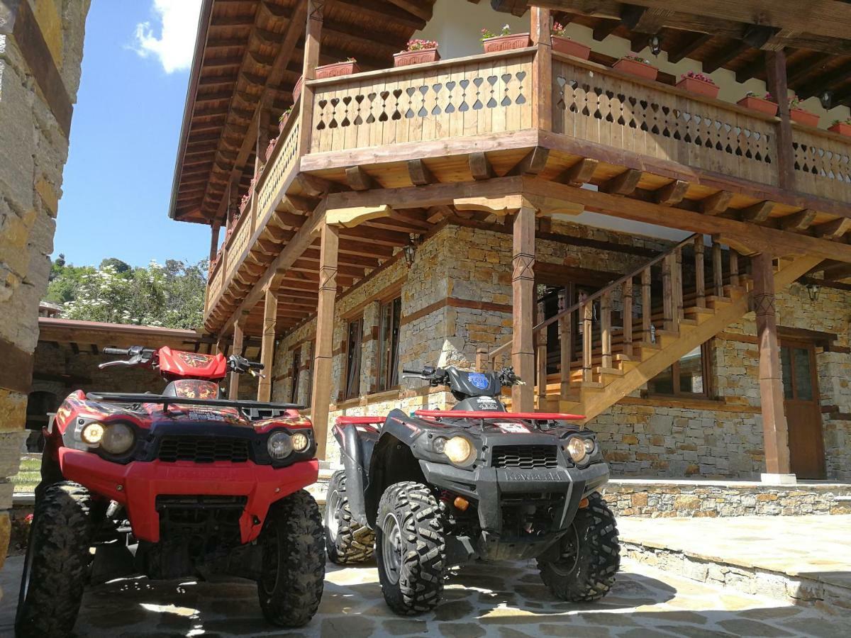 Слънчевата Къща Hotel โกวาเชวิตซา ภายนอก รูปภาพ