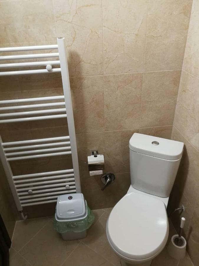 Слънчевата Къща Hotel โกวาเชวิตซา ภายนอก รูปภาพ